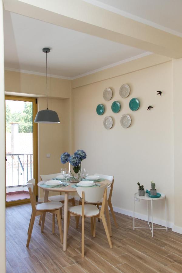 Templar Spot Apartment โตมาร์ ภายนอก รูปภาพ